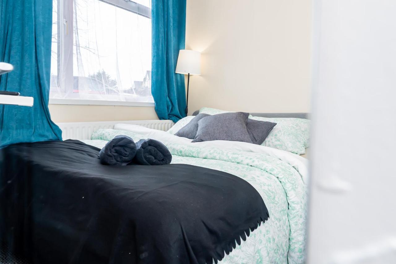 Shirley House 3, Guest House, Self Catering, Self Check In With Smart Locks, Use Of Fully Equipped Kitchen, Close To City Centre, Ideal For Longer Stays, Walking Distance To Bat, 20 Min Drive To Fawley Refinery, Excellent Transport Links Σαουθάμπτον Εξωτερικό φωτογραφία